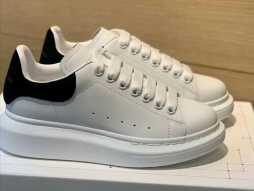 sneakers blancas